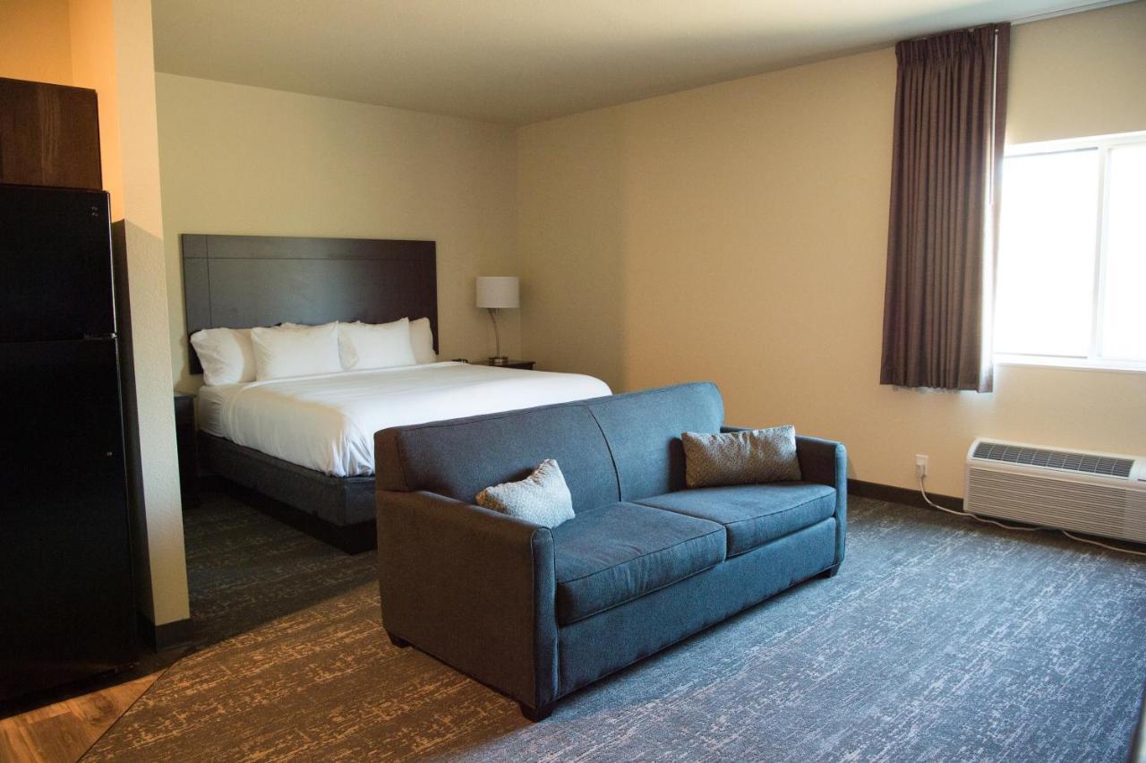 Cobblestone Inn & Suites - Forest City Exteriör bild